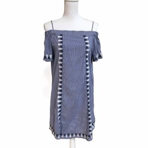 Stella Dot Beach collection off the shoulder EUC